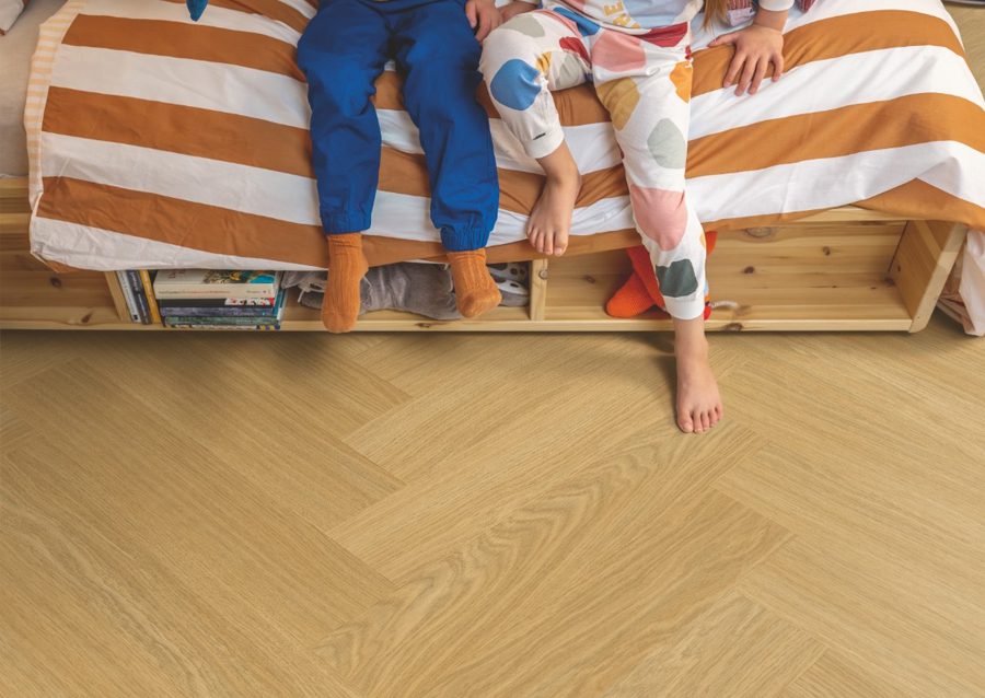 Вінілова підлога Quick Step Ciro Herringbone AVHBU40360 Pure oak honey