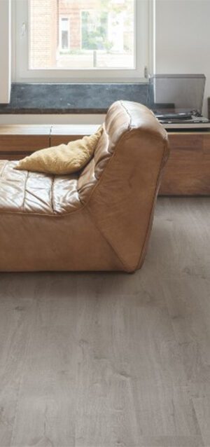 Вінілова підлога Quick Step Bloom AVMPU40202 Дуб бавовна темно-сірий