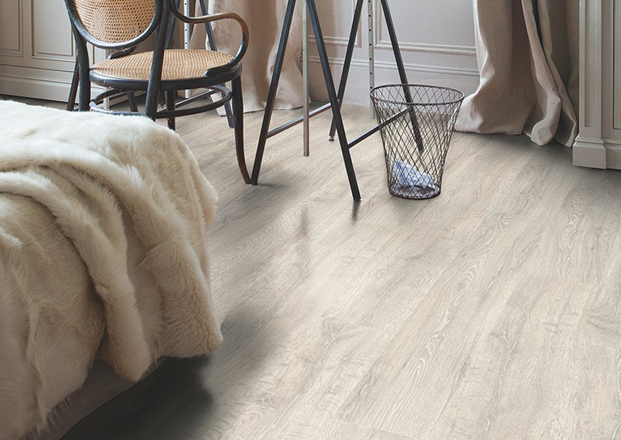 Ламінат Quick-Step Classic CL1653 Дошка дуба реставрованого біла патіна