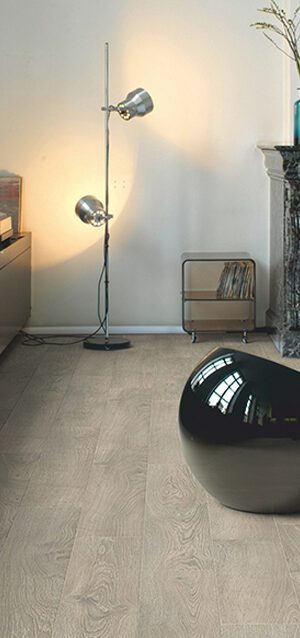 Ламінат Quick-Step Classic CLM1405 Дошка дуба старого світло-сірого