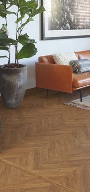 Ламінат Quick-Step Impressive Patterns IPA4162 Дуб шеврон коричневий